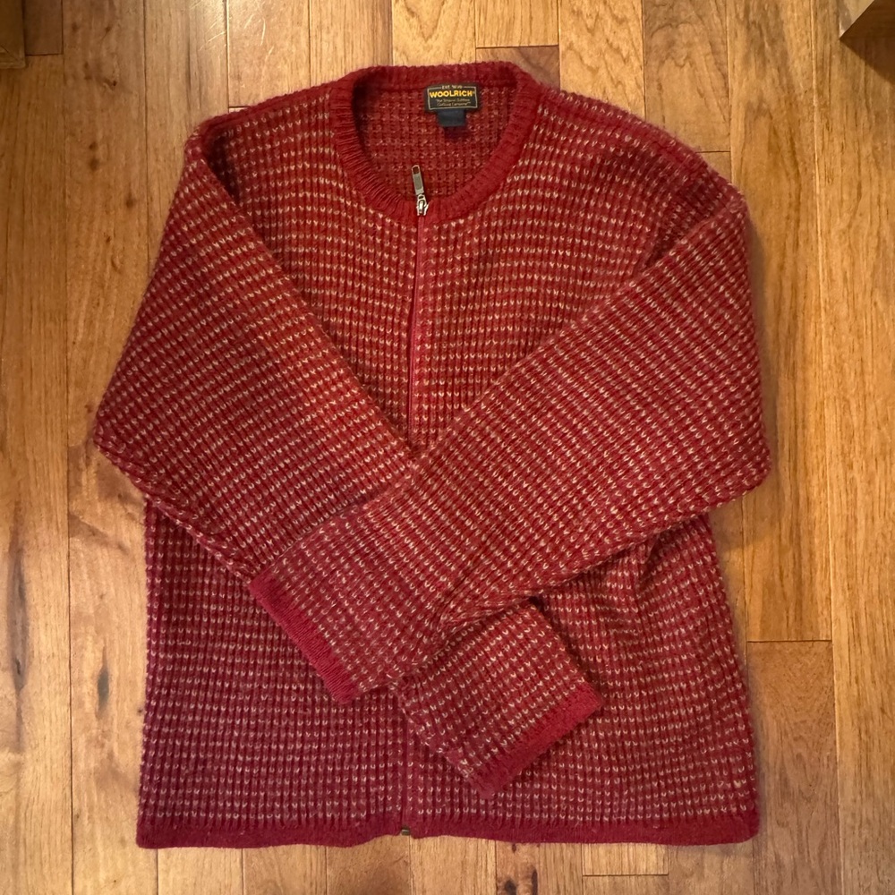 Vintage Woolrich Women's  Burgundy Zip-Up Sweater